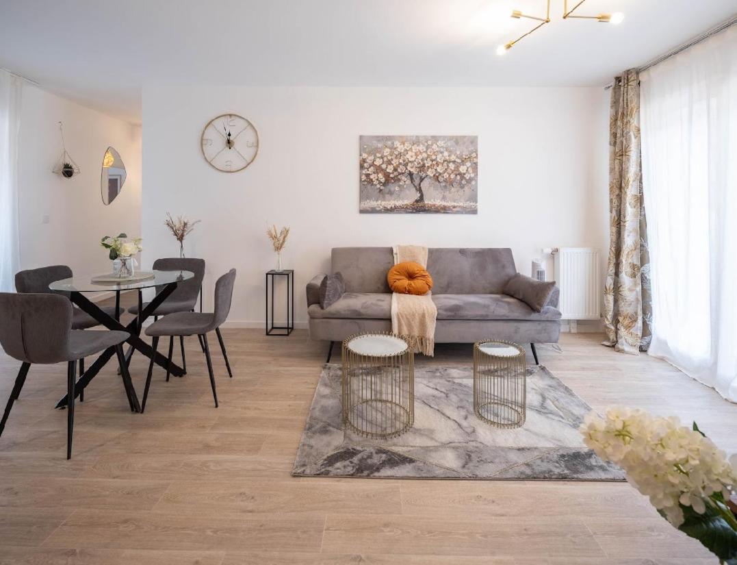 Apartamento Sejour Unique A Pierrefitte Exterior foto